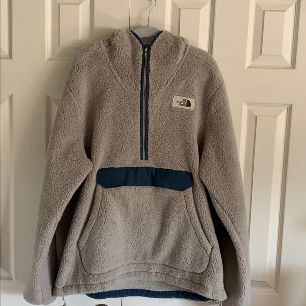 NORTH FACE quarter zip hoodie sweater.